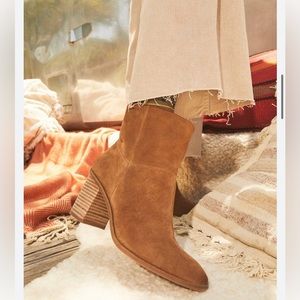 Lucky Jicole Suede Boots